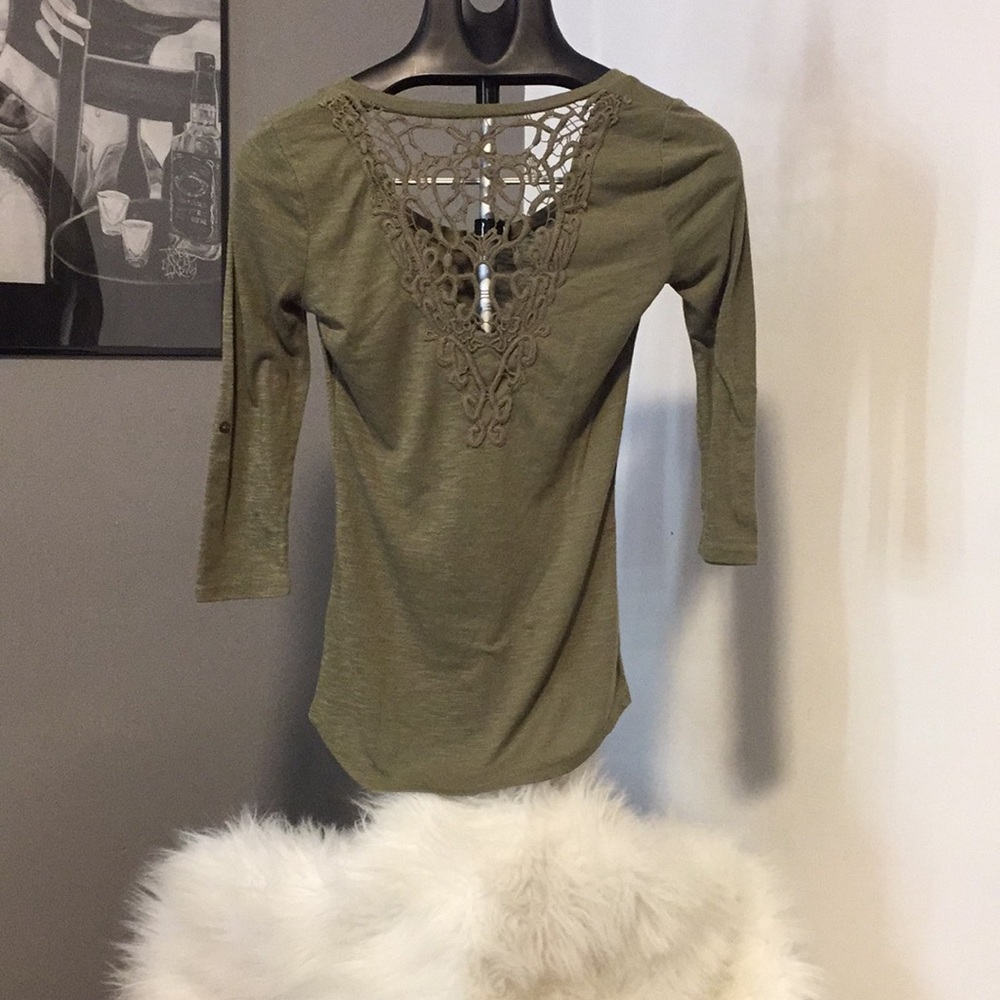 Final Price 🍭 Almost Famous Open Back Top - Picture 2 of 4